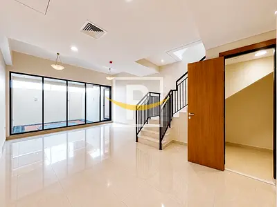 Bright &amp; Spacious Family Villa in Al Badaa