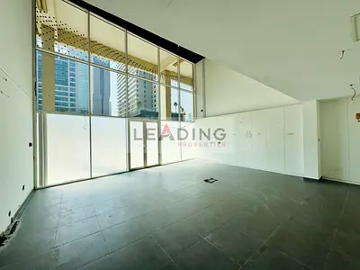 Prime Location | Fitted & Ready Shop | Park Facing