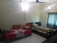 Spacious Bed space available for Executive Bachelor In Dubai Border