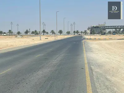 فرصة استثمارية مميزة في الشارقة – مويلح (معسكر الفلاح)