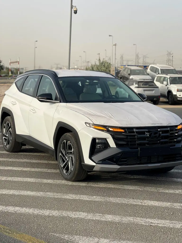 Hyundai Tucson 2026 — photo 1 of 12