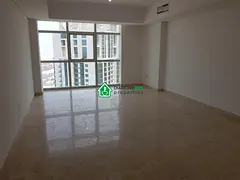 High Floor| Massive| Semi-Open Kitchen|