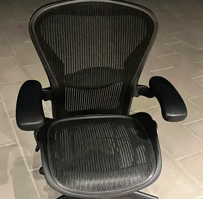 Im for selling Herman Miller Aeron chair size B and C Fully Loaded available