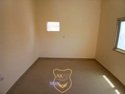 Very Big Studio For Bachelors With Separate kitchen Free Car Parking