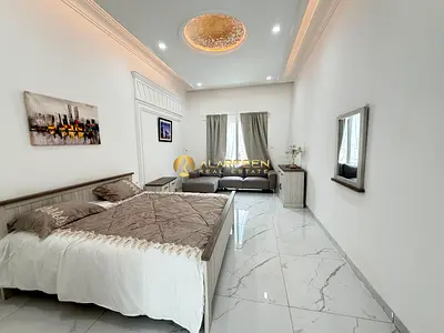 Spacious |Sudio |With Fully Fitted Kitchen|Grab Now