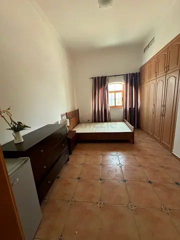 Beautiful room for rent in mirdif