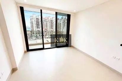 Golf View | Unfurnished | Ready to Move