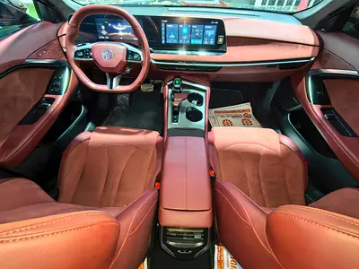 *** FINANCE, GCC, 2L TOP TROPHY MODEL, 3Y WARRANTY PLUS 3Y SERVICE CONTRACT ***