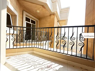 2BHK with Balcony || Huge Size Ready to move || Offer price...!