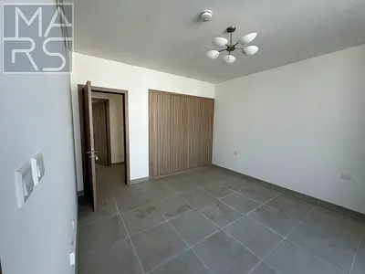 Super Distress Deal – Ready 4BHK Villa in Ajmal Makan