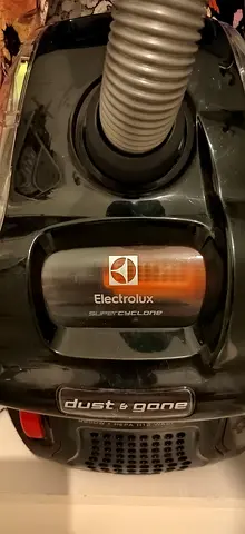 Electrolux SuperCyclone Canister Vacuum (Dust  Gone) - Used