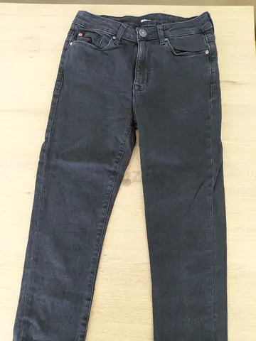 Dark grey slim-fit jeans - good condition