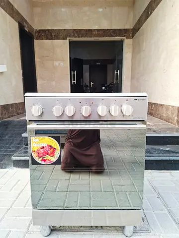 Working condition, Electric Cooker, Bompani Italian brand, with 4 Hobs