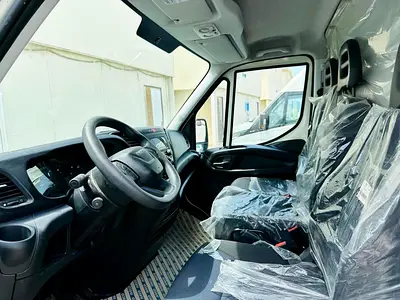2021 Iveco Daily Cargo Van - GCC Specs - Low Mileage