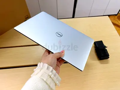 Dell XPS 13 - Intel Core i7-1065G7 16GB RAM 512GB SSD 13 Inch Touchscreen Laptop