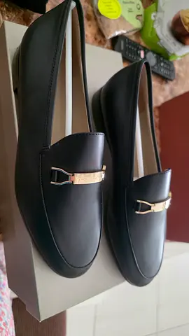 Giorgio Armani brand new women shoes for sale