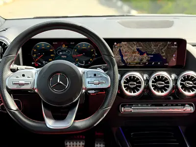 Mercedes-Benz GLA 200, миниатюра 11