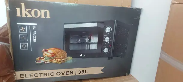 Compact electric countertop oven with racks — lightly used