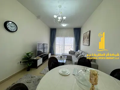 للايجار  غرفتين وصاله مفروشه بعجمان بفرش نظيف ومرتب _ الجرف 2 _ ابراج الياسمين  _  شامل جميع الفواتير والانترنت _  مفروش بالكامل بأثاث أنيق