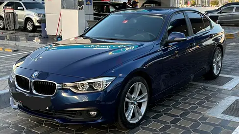 BMW 3 Series 318i 2017 GCC Specs - Well Maintained