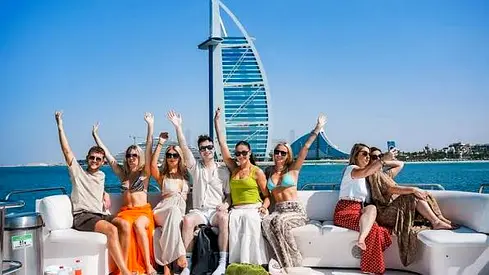 🌆📷 Dubai Marina Premium Photoshoots  Video Services
💎🎥 Elite Photography  Videography Services