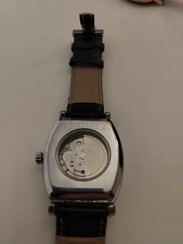 Mens automatic mechanical wristwatch with leather strap