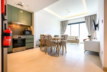 Fully Furnished 1-Bedroom in Central Park