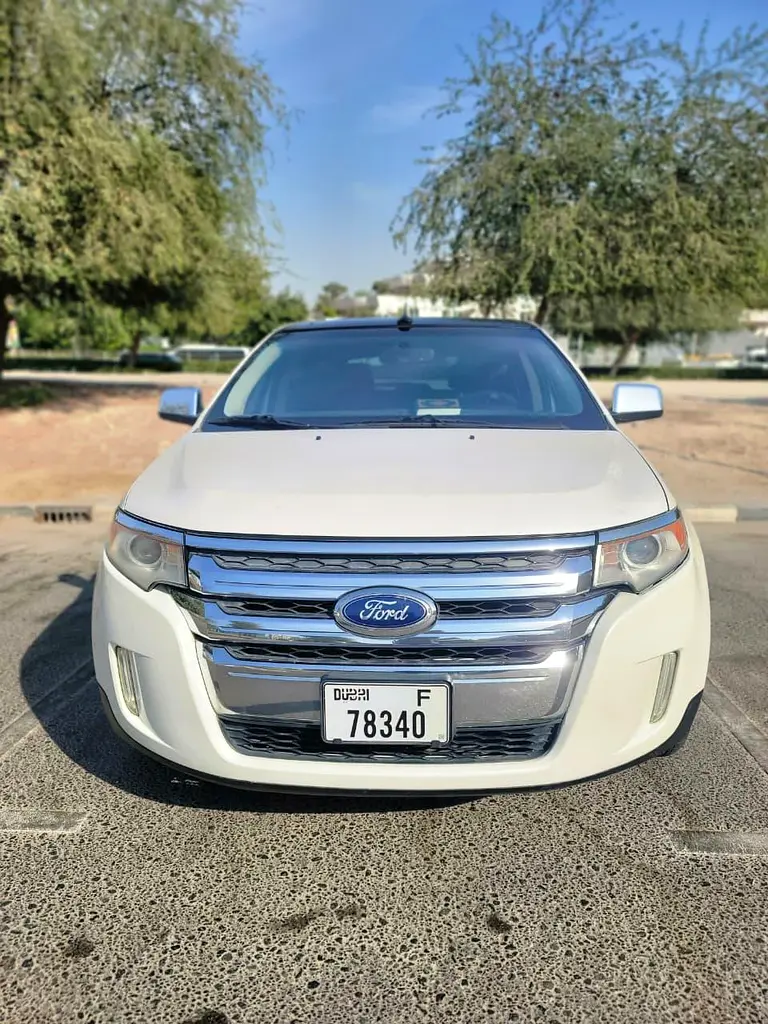 Ford Edge 2013 — photo 1 of 20