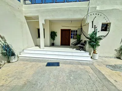 LAHWISH 5 BHK VILLA JUST 95K TWO KITCHENS INSIDE NEW AC PARKING INSIDE