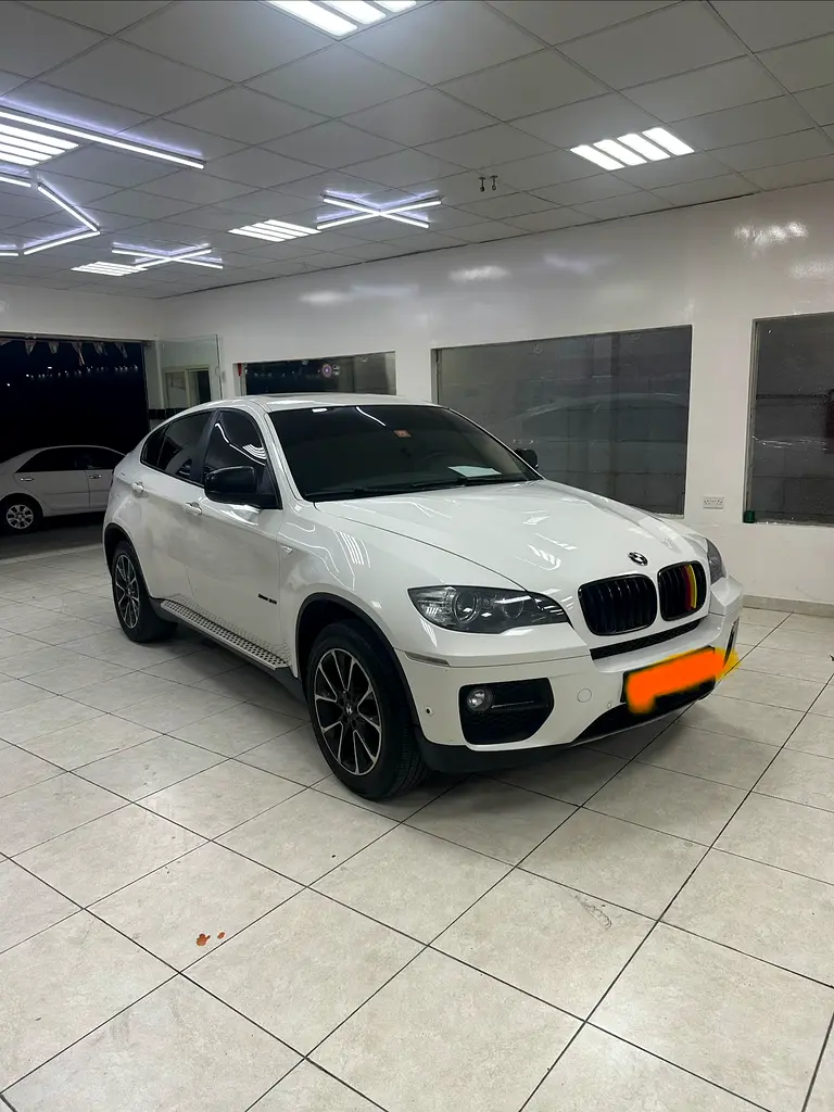 BMW X6 2014 — photo 1 of 9