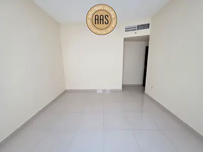 Spacious very nice 2bhk apartments with balcony 2bathroom parking