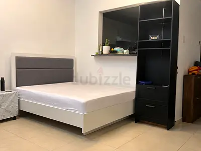 Ikea bed and mattress queen size