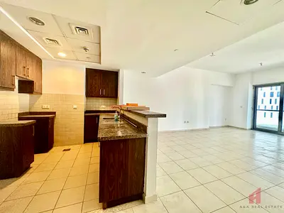 Huge Studio / Near Business Bay Metrostation