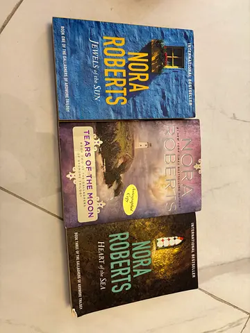 Pre-loved Bestselling Titles up for sale
