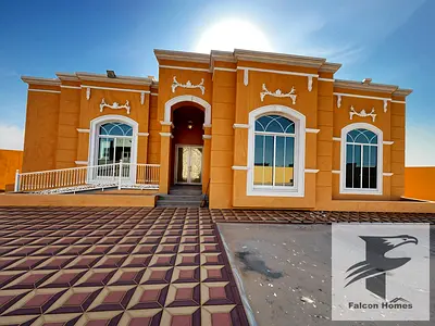 فيلا واسعة من 5 غرف نوم مع حديقة كبيرة | طابق واحد