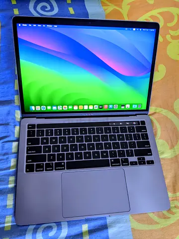 MacBook M1 Pro 2020 256gb SSD 8gb RAM its same like MacBook M1 Air Pro M2 i7 i9 Pro M3 2019 2021