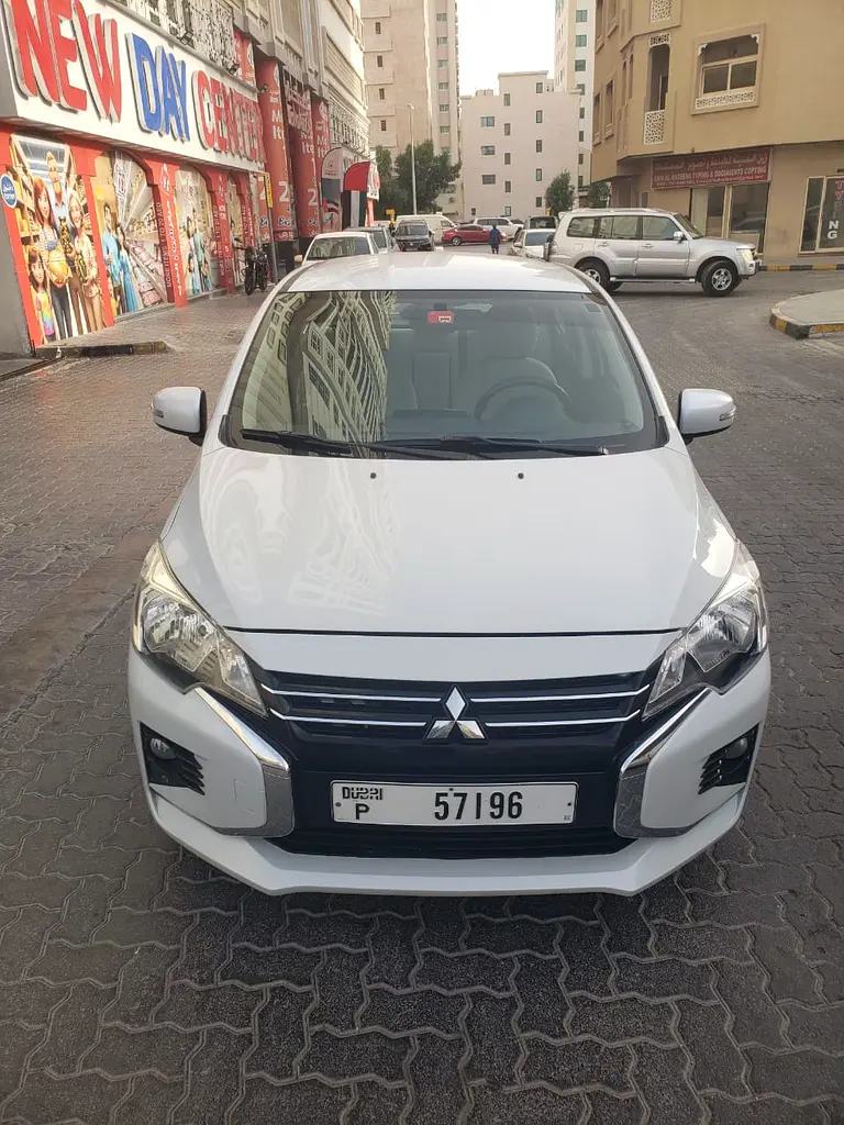 Mitsubishi Attrage 2021 — photo 1 of 12