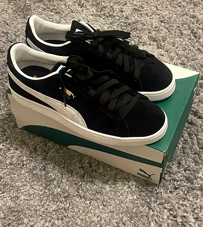 Puma Classic SUEDE Sneakers