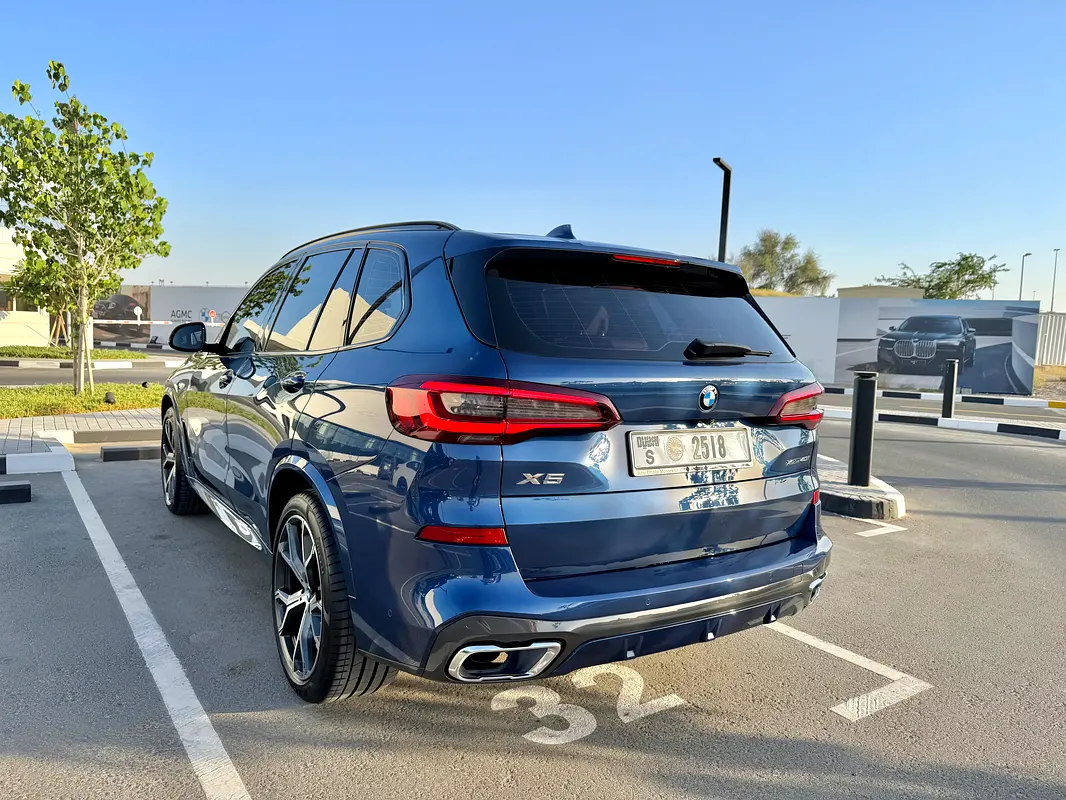 BMW X5 2022 — photo 1 of 11