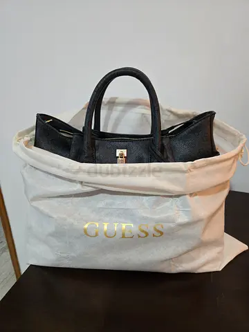 GUESS black tote handbag in excellent condition