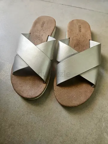 IZOD womens silver cross-strap slide sandals, size unknown - gently used