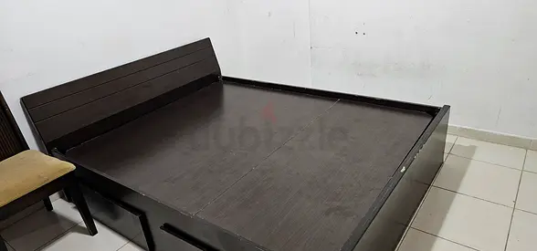 Fully Furnished Master Bedroom with separate Bathroom – Near Gala Supermarket