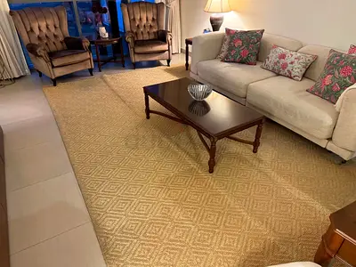 Large Neutral Geometric Living Room Rug - Good Condition
