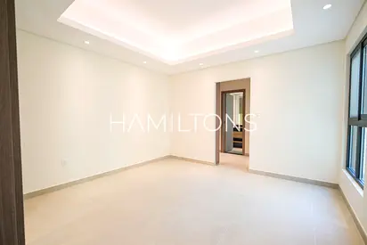 Eco-Luxury Contemporary Home | Energy-Efficient Living with Timeless Sophistication | Resale