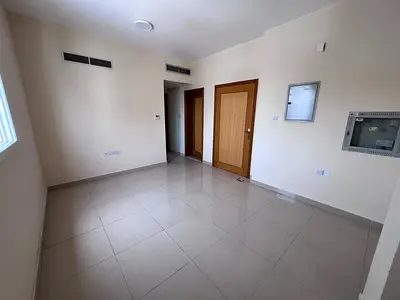 أجمل الشقق بأفضل الأسعار، فرصة مميزة للسكن في موقع حيوي وخدمي متوفر به جميع الاحتياجات على مدار اليوم، مع سهولة الوصول إلى الشارقة ودبي