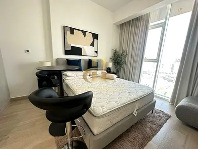 Fully furnished | On high floor | Elegant | Luxury living