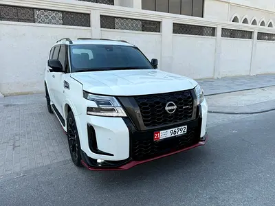 للبيع نيسان بترول بلاتينيوم الفل خمس كاميرات