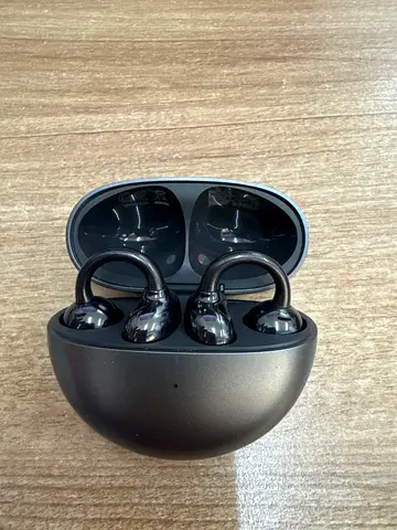 Used wireless true wireless earbuds with charging case (pair) - good condition