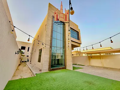 Cheap price Spacious 4Bhk Villa With All Master bedrooms maids,Store,Store room Garden 125K