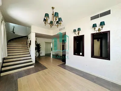Fully renovated | Independent villa |Shared swimming pool and gym
